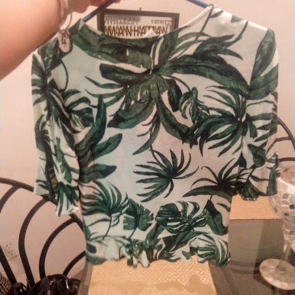 SOLD - H&M blouse - Picture 6 of 7